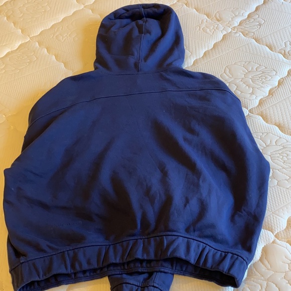 Lululemon Relaxed Cropped Hoodie - Picture 6 of 10